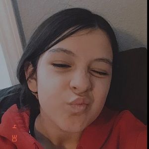 Meet your Posher, Alina